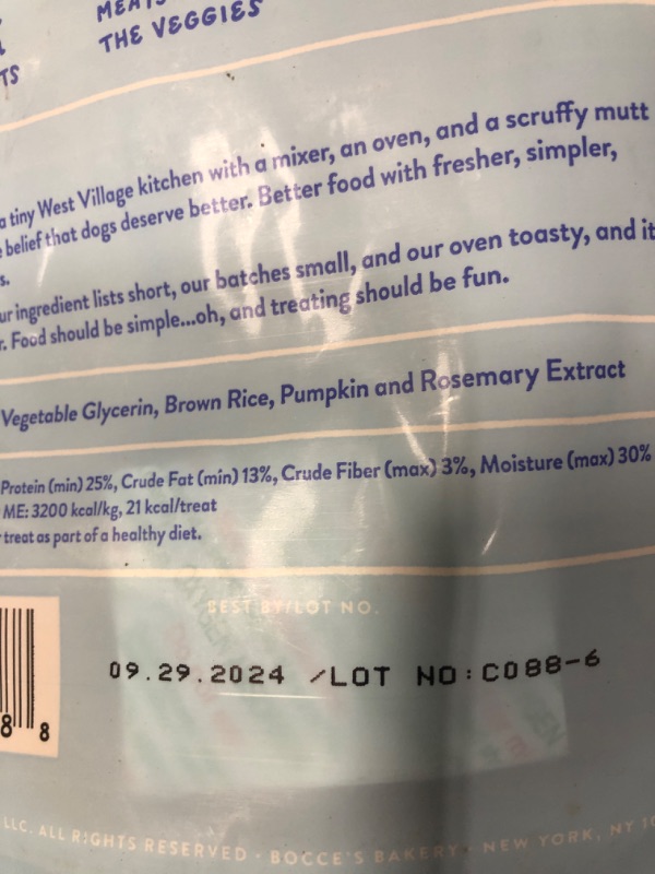 Photo 1 of Bocce's Bakery Grazers Dog Treats, Wheat-Free Jerky Sticks for Dogs, Made with Limited-Ingredients, Baked in The USA with No Added Salt or Sugar, All-Naural & High-Protein, Chicken & Pumpkin, 4 oz Chicken + Pumpkin