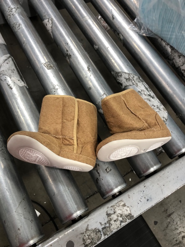 Photo 1 of TODDLER SHOES SIZE 14 