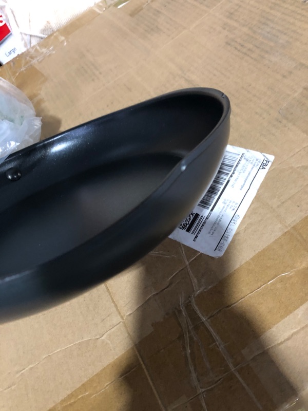 Photo 3 of * item damaged * see images *
Good Grips 10 in. Hard-Anodized Aluminum Ceramic Nonstick Frying Pan in Black