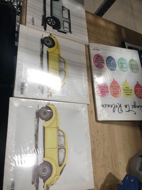 Photo 1 of ***Bundle of canvas pictures /signs- 4 pack