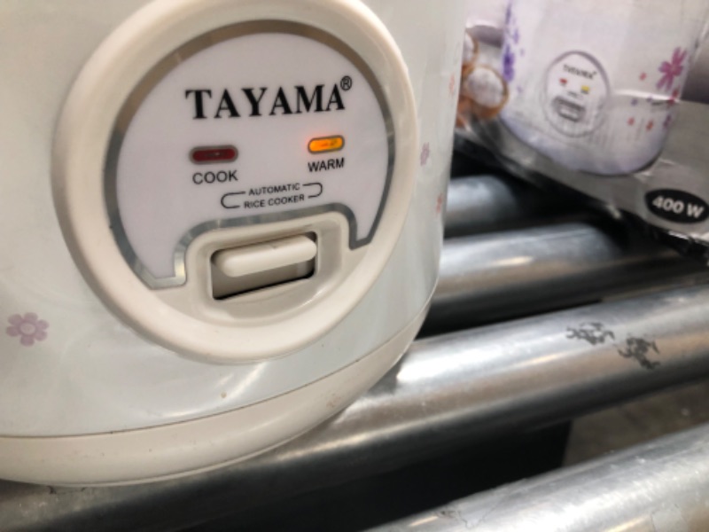 Photo 2 of **DAMAGE**TAYAMA Automatic Rice Cooker & Food Steamer 5 Cup, White (TRC-04RS)