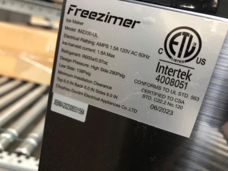 Photo 2 of **DAMAGE**Freezimer Ice Makers Countertop, 33Lbs/24 Hours, Portable Ice Maker Machine Countertop, 9 Cubes Ready in 7-10 Mins, 2 Size Ice Cubes, Self-Cleaning Ice Machine with Ice Scoop, Basket and Measuring Cup