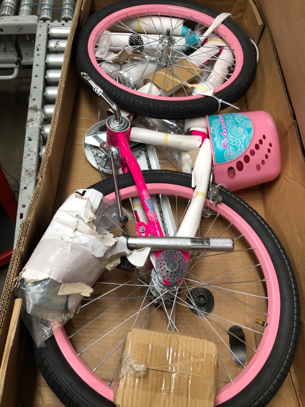 Photo 2 of *NEW* Schwinn Koen & Elm Big Kids Bike, 20-Inch Wheels, Kickstand Included, Basket or Number Plate, Ages 7-13 Years Old, Rider Height 48-60-Inches 20-Inch Wheels Pink