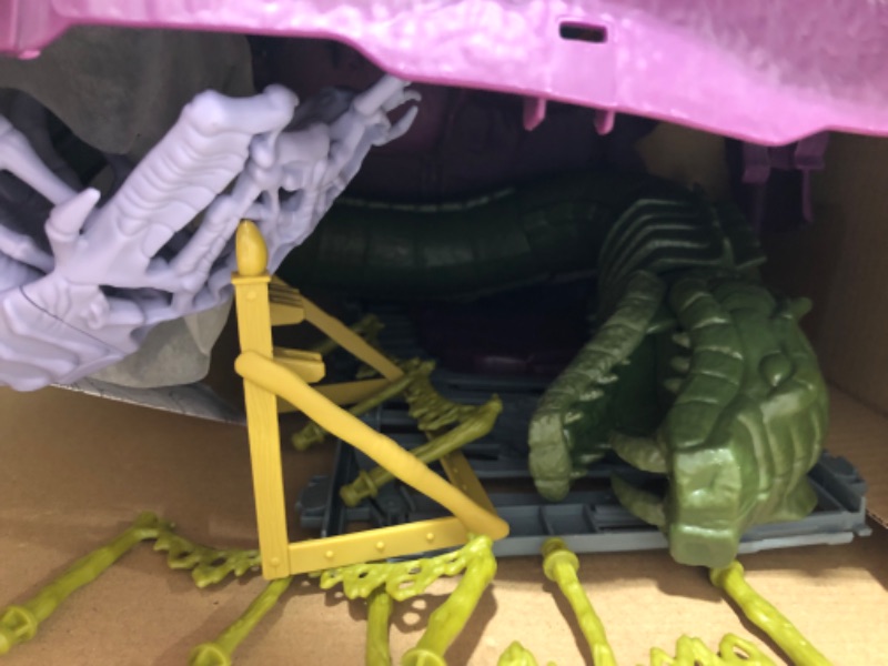 Photo 4 of Masters of the Universe Origins Playset Snake Mountain with 2 Figures, Snake and Wolf Head, Dungeon and Skeletor Throne, Escape Tunnel