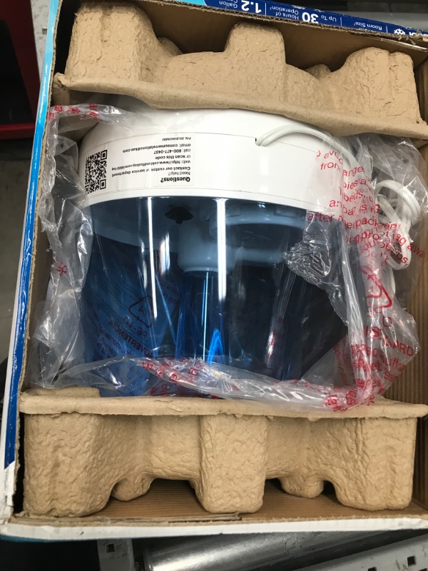 Photo 1 of Vicks Filter-Free Ultrasonic Cool Mist Humidifier, Medium Room, 1.2 Gallon Tank-Humidifier for Baby and Kids Rooms, Bedrooms and More 1 Count (Pack of 1)