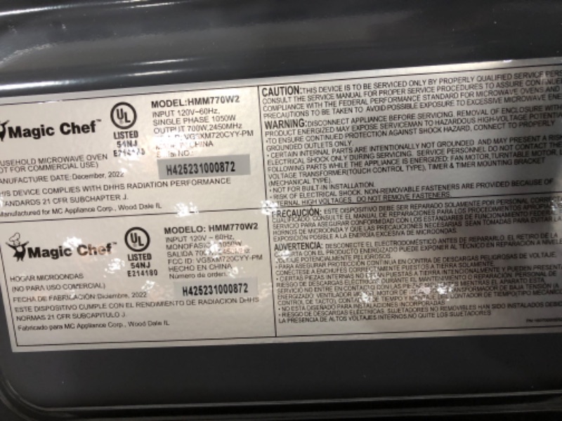 Photo 4 of 0.7 cu. ft. 700-Watt Countertop Microwave in White