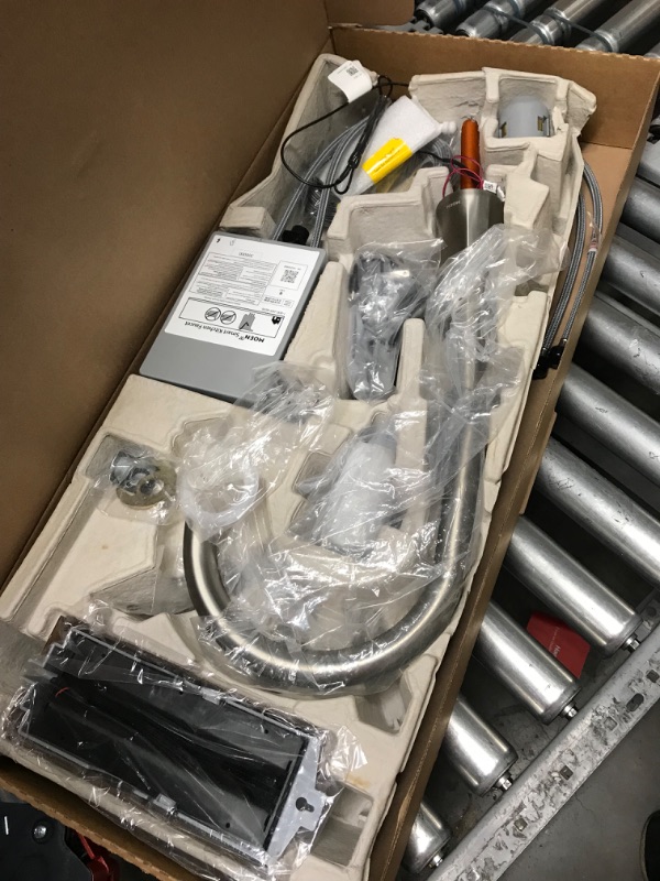 Photo 1 of **NONREFUNDABLE**FOR PARTS OR REPAIR**SEE NOTES**
Moen Sinema Spot Resist Stainless Smart Faucet Touchless Pull-Down Sprayer Kitchen Faucet with Voice and Motion Control, S7235EV2SRS Spot Resist Stainless Voice - 2nd Gen