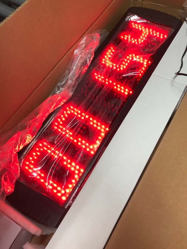 Photo 3 of *USED* AZOOU 5-inch 5 Digits LED Countdown/up Clock with Tripod for Sports Race Timing Red Color