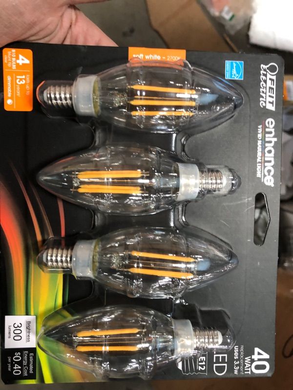 Photo 2 of 40-Watt Equivalent B10 E12 Candelabra Dimmable Filament CEC Clear Glass Chandelier LED Light Bulb Soft White (4-Pack)