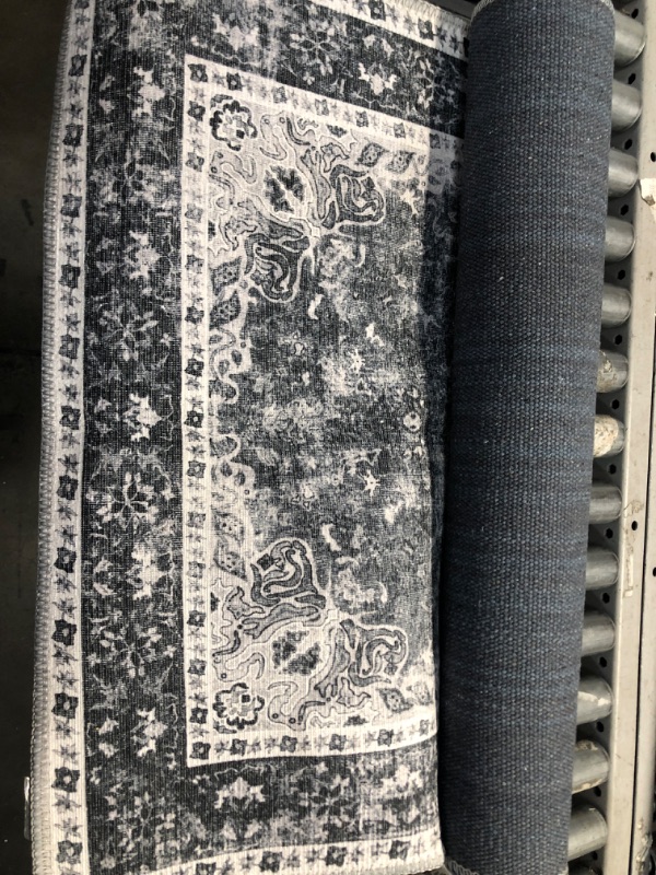 Photo 1 of 2'6 x 8'6 Grey Runner Rug 