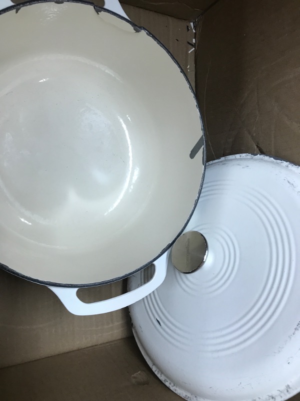 Photo 2 of Amazon Basics Enameled Cast Iron Covered Dutch Oven, 7.3-Quart, Matte White Matte White 7.3-Quart Oven