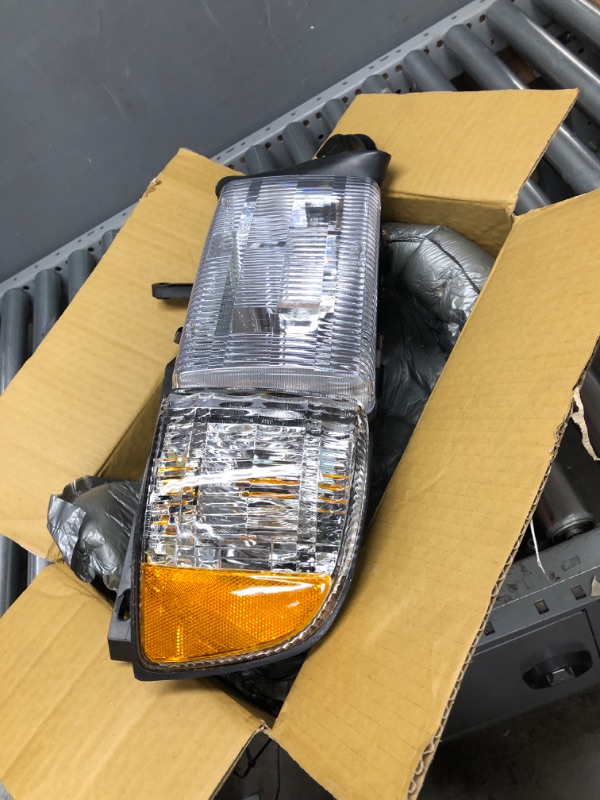 Photo 1 of Dorman 1590404 Driver Side Headlight Assembly Compatible with Select Dodge Models