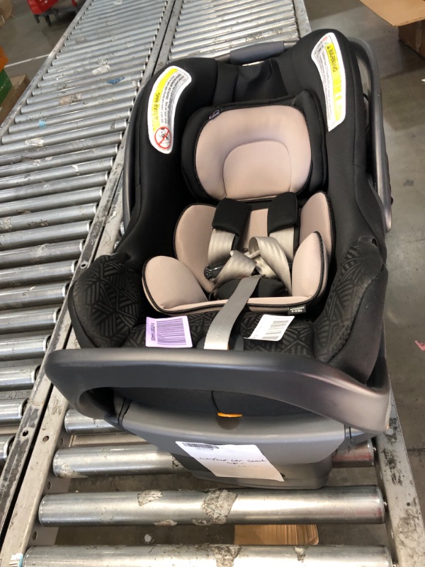 Photo 1 of Chicco KeyFit 35 Infant Car Seat and Base, Rear-Facing Seat for Infants 4-35 lbs, Includes Infant Head and Body Support, Compatible with Chicco Strollers, Baby Travel Gear | Onyx/Black
