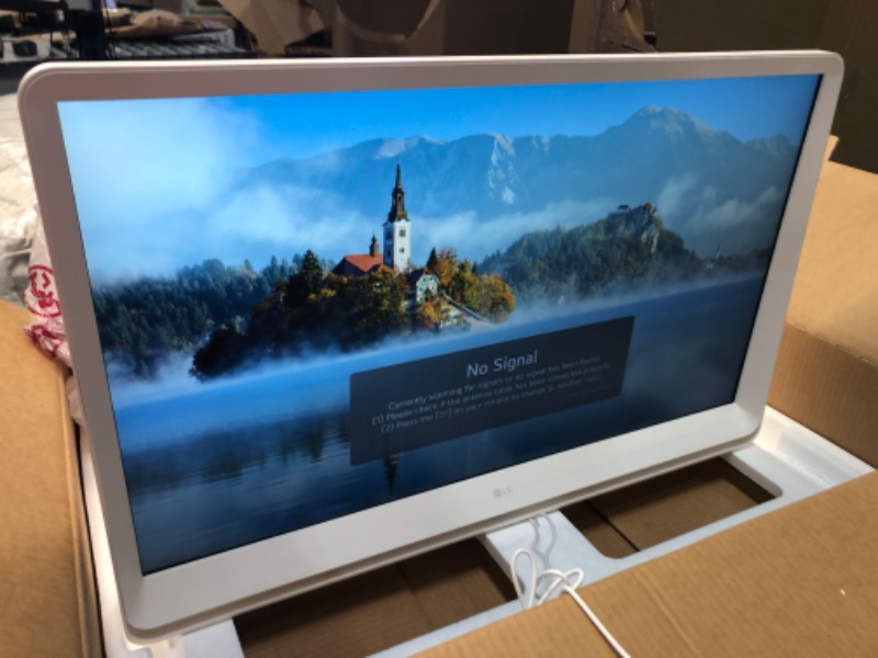 Photo 2 of LG 27LQ600S-WU 27” Full HD IPS LED-TV-Monitor, White
