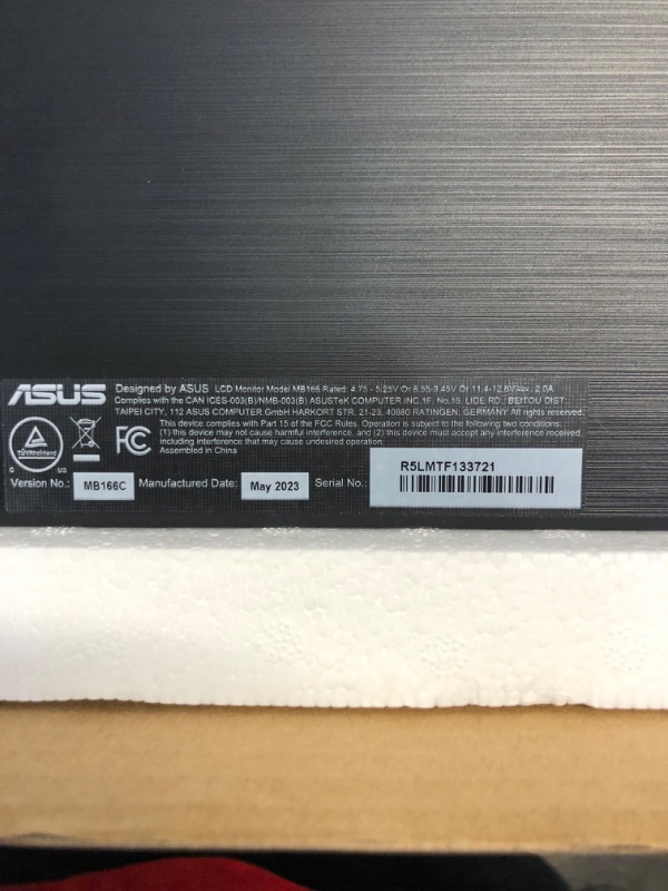 Photo 4 of ASUS ZenScreen 15.6” 1080P Portable USB Monitor (MB166C) - Full HD, IPS, USB Type-C, USB-Powered, Eye Care, Tripod Mountable, Anti-Glare Surface, Protective Sleeve, 3-Year Warranty, 8.9"x14.2"x0.5"
