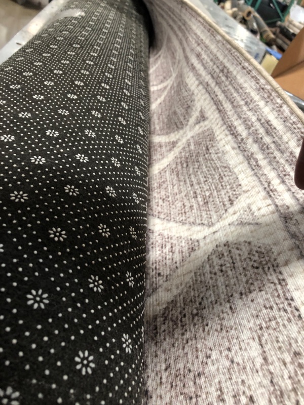 Photo 1 of 5ft rug