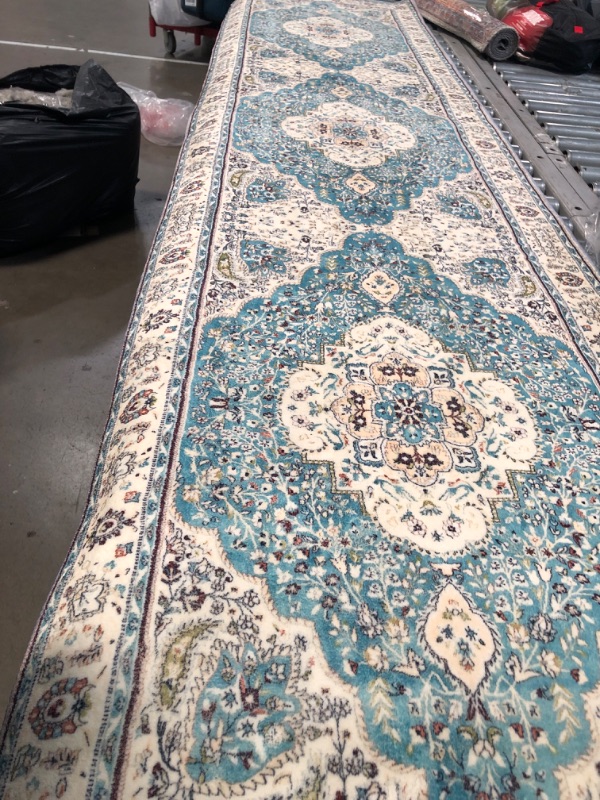 Photo 1 of 2x8 ft runner rug 