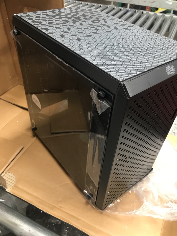 Photo 2 of PARTS  ONLY HAS DENT AND MISSING PARTS*******
Cooler Master MasterBox Q300L Micro-ATX Tower, Black (MCB-Q300L-KANN-S00)