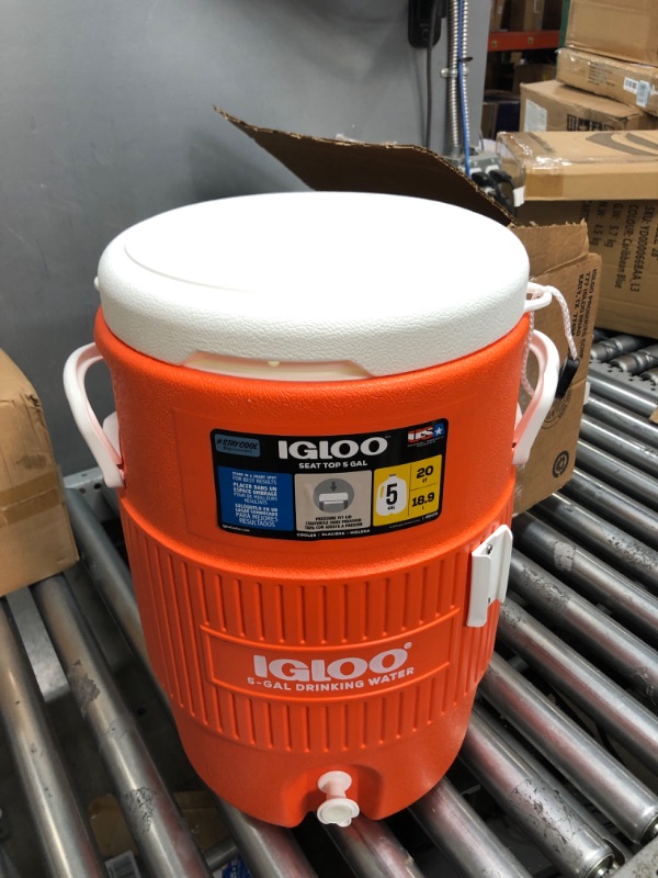 Photo 2 of Igloo 5-10 Gallon Portable Sports Cooler Water Beverage Dispenser with Flat Seat Lid 5 gal Orange