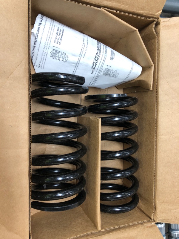 Photo 2 of MOOG CC850 Coil Spring Set