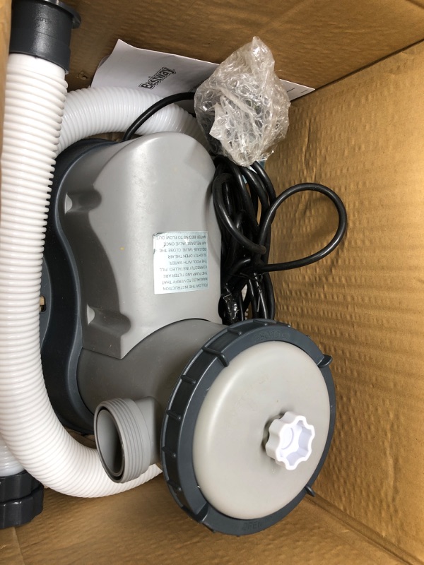 Photo 2 of ***USED AND DIRTY - POWERS ON - UNABLE TO TEST FURTHER***
Bestway 58390E Flowclear 1500 GPH Filter Pump for 300 to 8,400 Gallon Above Ground Pool