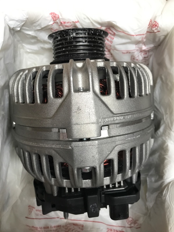 Photo 2 of ACDelco GM Genuine Parts 15128978 Alternator