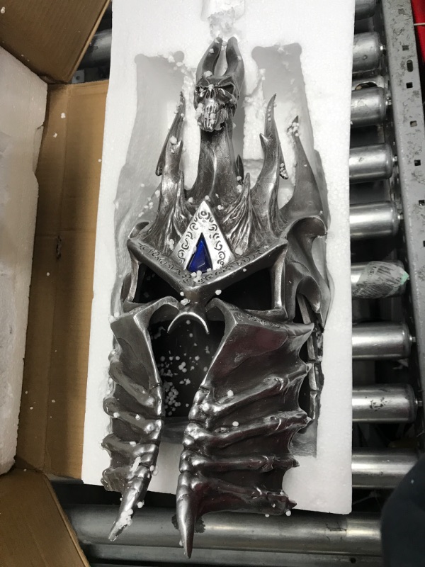 Photo 2 of Sword fort The Devil Knight Wearable Helmet Helm frostmourne Real Metal-Anime Replica Game Cosplay Props, Lich King Arthas Helmet