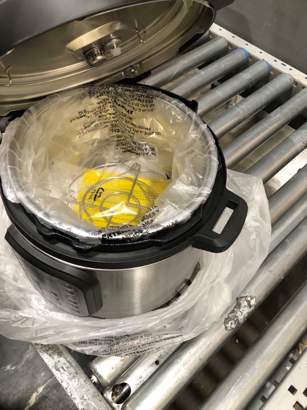 Photo 1 of **SEE NOTES**
Instant Pot Duo 7-in-1 Electric Pressure Cooker, 6QT Duo