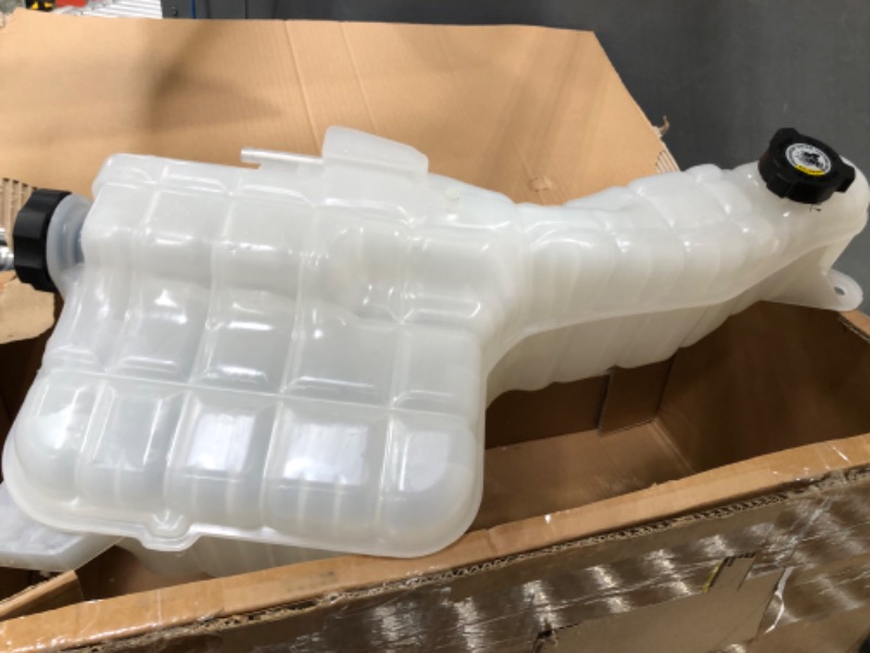 Photo 2 of A-Premium Engine Coolant Overflow Recovery Reservoir Tank [w/Cap & Sensor] Compatible with Freightliner M2 106 2012-2019, M2 112 2012-2017, Replace # A0528531000