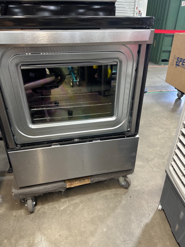 Photo 2 of  5.3 CU. FT. WHIRLPOOL® ELECTRIC 5-IN-1 AIR FRY OVEN