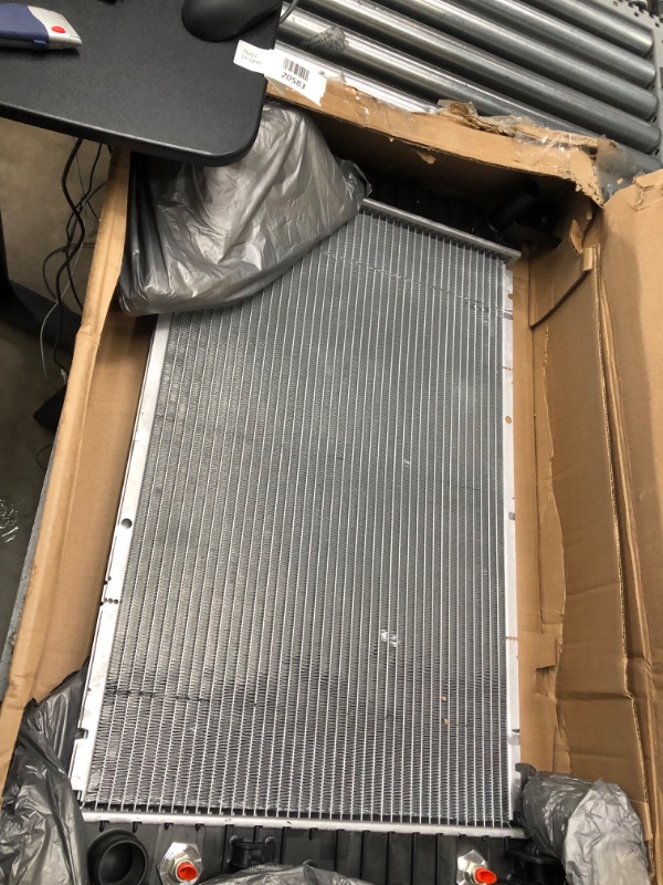 Photo 1 of ACDelco GM Genuine Parts 21499 Radiator