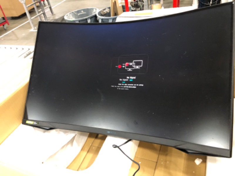 Photo 5 of SAMSUNG 32” Odyssey G7 Series WQHD (2560x1440) Curved Gaming Monitor, 240Hz, 1ms, HDMI, G-Sync, FreeSync Premium Pro, LC32G75TQSNXZA
