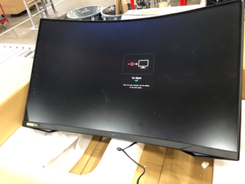 Photo 2 of SAMSUNG 32” Odyssey G7 Series WQHD (2560x1440) Curved Gaming Monitor, 240Hz, 1ms, HDMI, G-Sync, FreeSync Premium Pro, LC32G75TQSNXZA
