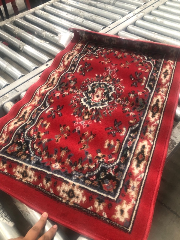 Photo 1 of 2 X  3  RED AREA RUG 