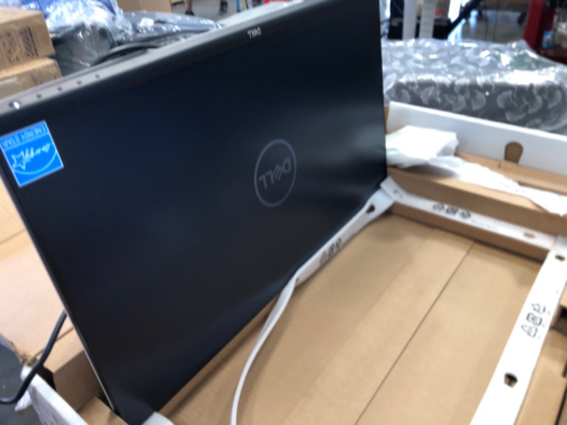 Photo 4 of Dell S2722QC 27-inch 4K USB-C Monitor 