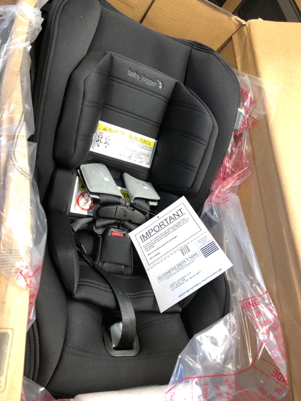 Photo 2 of Baby Jogger City GO 2 Infant Car Seat, Pike with Leatherette City Go 2 Pike