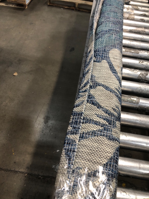 Photo 1 of 4'x6' Blue Patterned Rug 