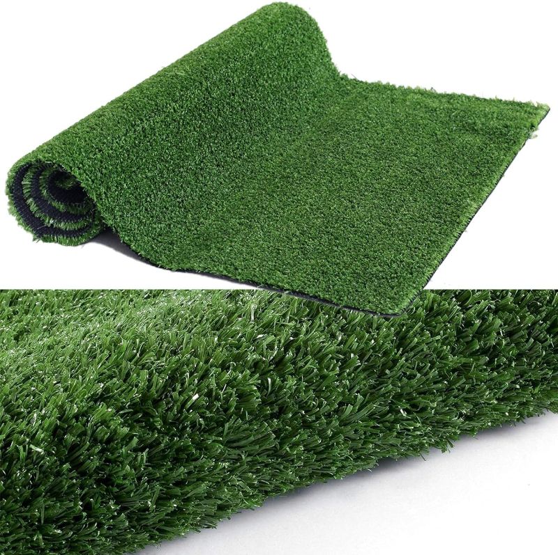 Photo 1 of 5 ft Square Artificial Grass