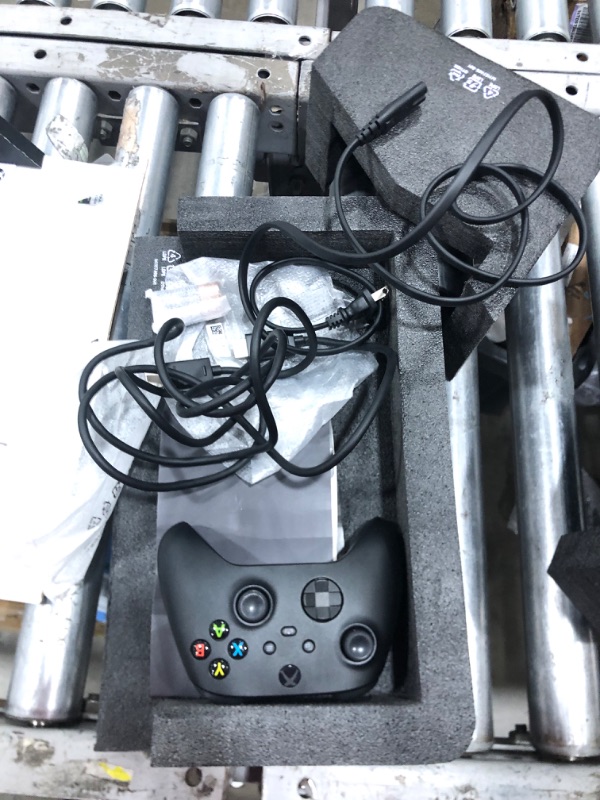 Photo 5 of NOT FUNCTIONAL; DOES NOT RESET**Xbox Series X Console