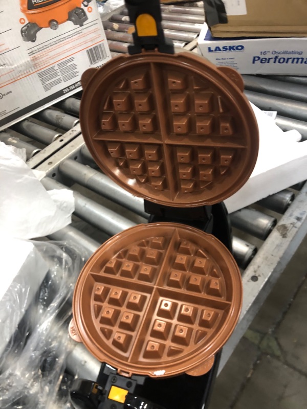 Photo 2 of Hamilton Beach Waffle Maker