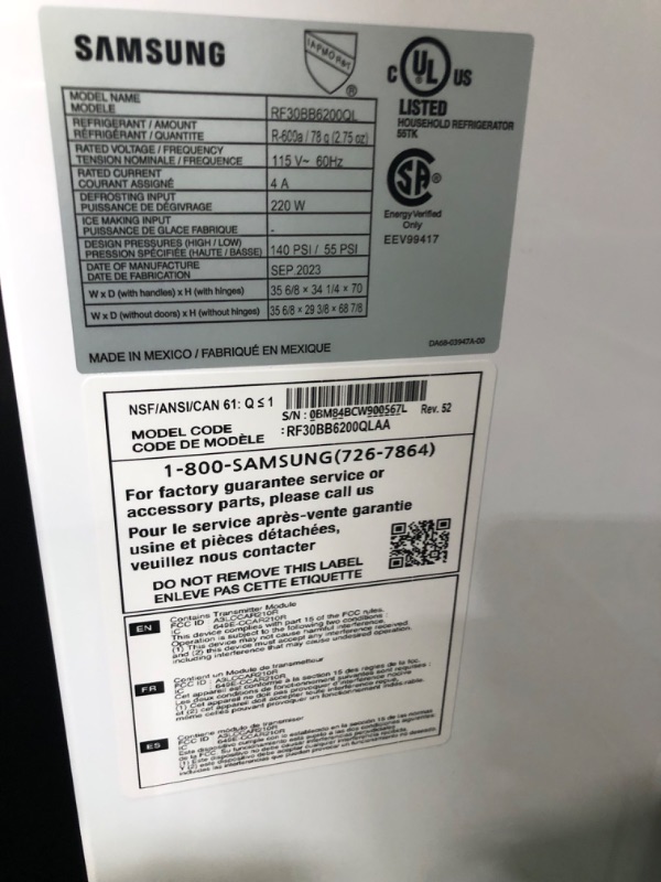 Photo 4 of Samsung Bespoke 30.1-cu ft Smart French Door Refrigerator with Dual Ice Maker (Stainless Steel- All Panels)