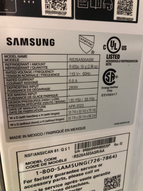 Photo 5 of DENTED FRONT DOOR**Samsung 28-cu ft Smart Side-by-Side Refrigerator with Ice Maker (Fingerprint Resistant Stainless Steel)