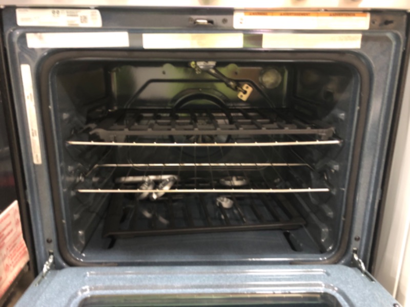 Photo 6 of SCRATCHED TOP EDGE**Whirlpool 30-in 5 Burners 5-cu ft Self-cleaning Air Fry Convection Oven Freestanding Natural Gas Range (Fingerprint Resistant Stainless Steel)