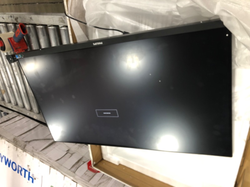 Photo 2 of Dell S3221QS 32 Inch Curved 4K UHD, VA Ultra-Thin Bezel Monitor, AMD FreeSync, HDMI, DisplayPort, Built in Speakers, VESA Certified, Silver
