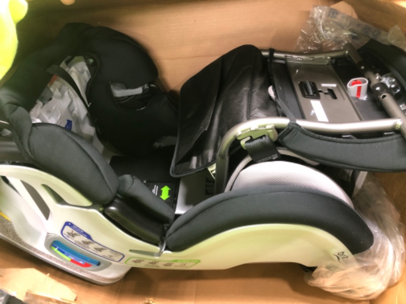 Photo 2 of Britax Boulevard Clicktight Convertible Car Seat, Gray Contour SafeWash Boulevard Gray Contour