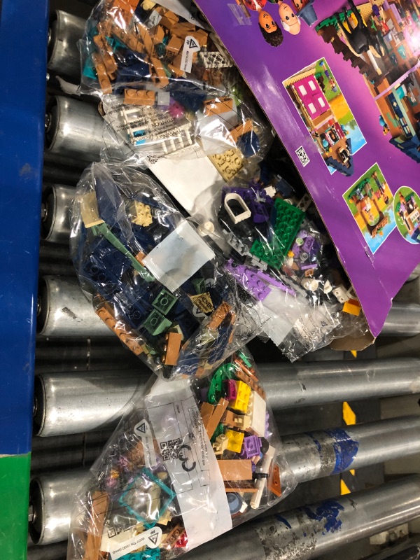 Photo 1 of LEGO Friends Organic Farm 41721 Farmyard Building Toy Set for Girls, Boys, and Kids Ages 7+ (826 Pieces) FrustrationFree Packaging