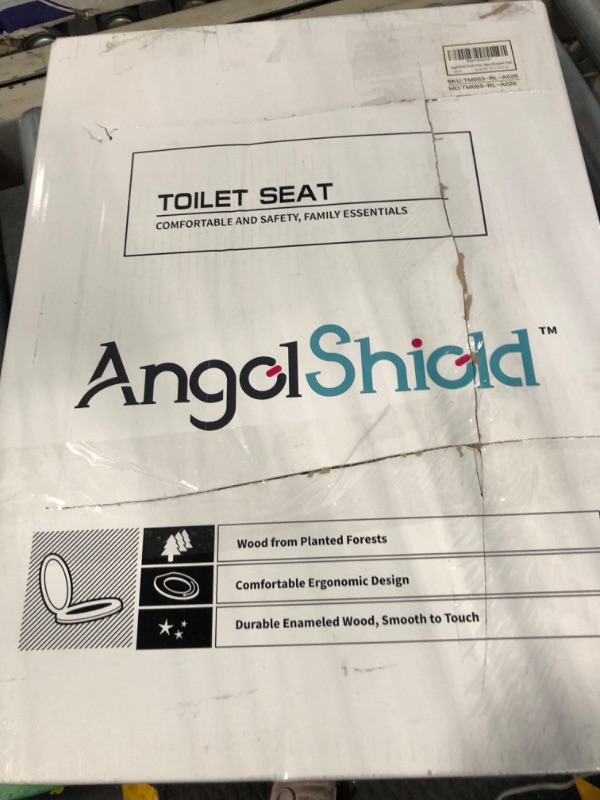 Photo 2 of Angel Shield Wood Veneer Natural Toilet Seat with Quiet Close, Easy Clean, Quick-Release Hinges (Elongated, Oak) Elongated-18.5" Oak