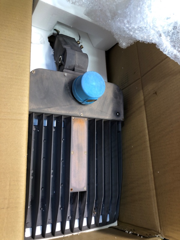 Photo 1 of 450W Dimmable LED Parking Lot Light with Slip Fitter, 5000K Daylight 63000LM 140lm/w, [Dusk to Dawn Photocell&Shorting Cap Included] Outdoor LED Shoebox Lights, UL/DLC Commercial Lighting Fixture 450.0 Watts