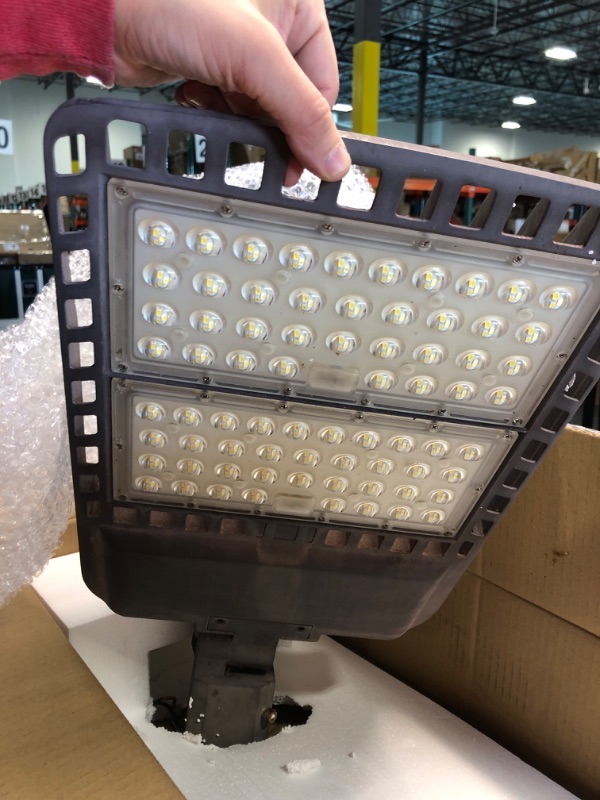 Photo 1 of 450W Dimmable LED Parking Lot Light with Slip Fitter, 5000K Daylight 63000LM 140lm/w, [Dusk to Dawn Photocell&Shorting Cap Included] Outdoor LED Shoebox Lights, UL/DLC Commercial Lighting Fixture 450.0 Watts