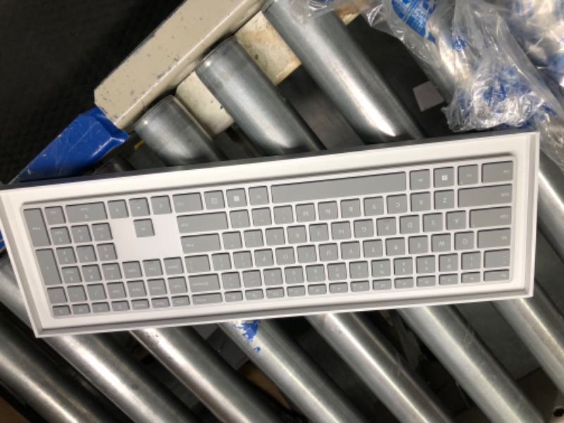 Photo 3 of Microsoft Surface Keyboard, WS2-00025, Silver